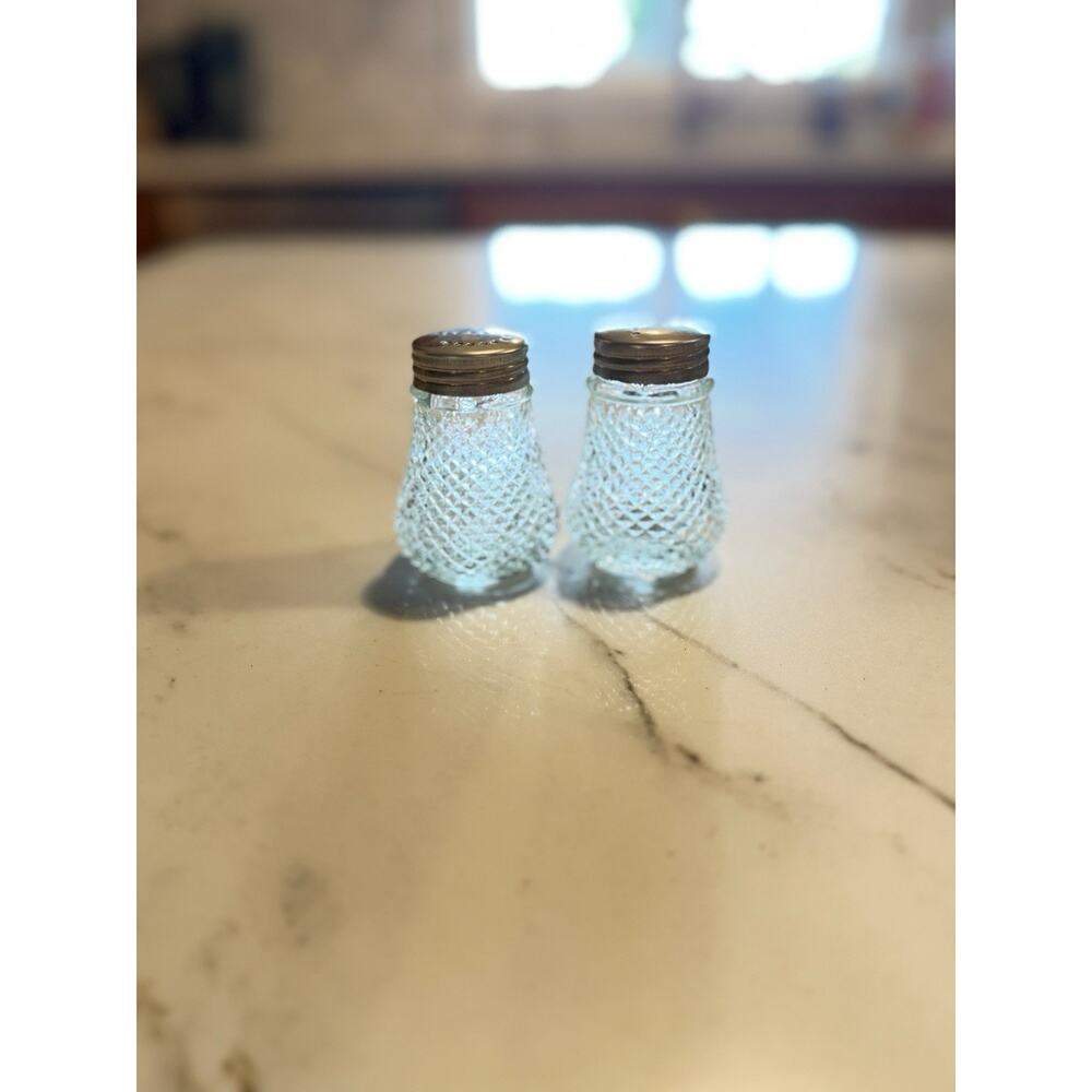 Vintage Clear Diamond Point Salt & Pepper Shakers With Stainless Steel Tops